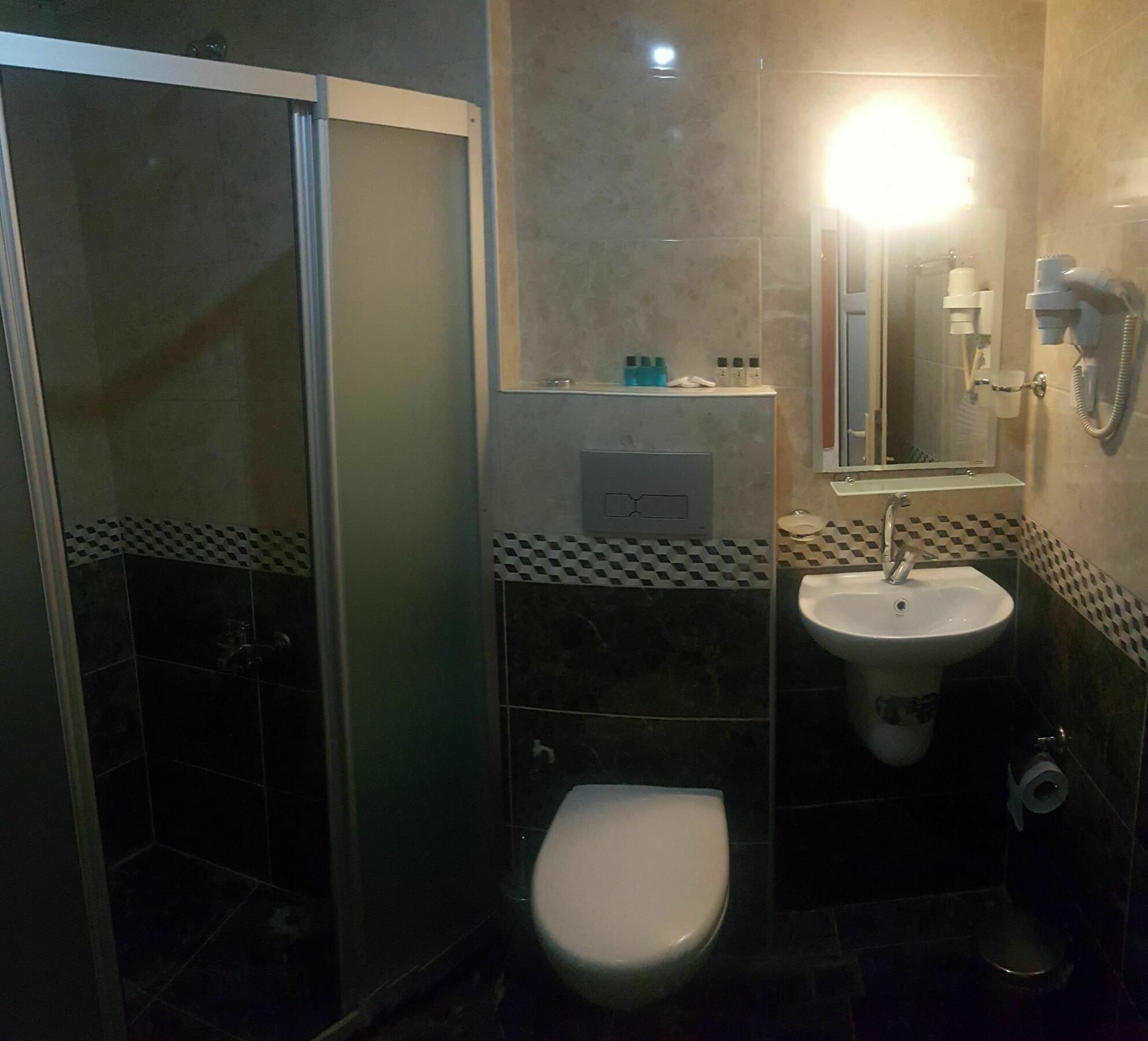 Florin Hotel Istanbul Exterior foto
